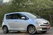 Toyota Ractis 2008 Silver for sale