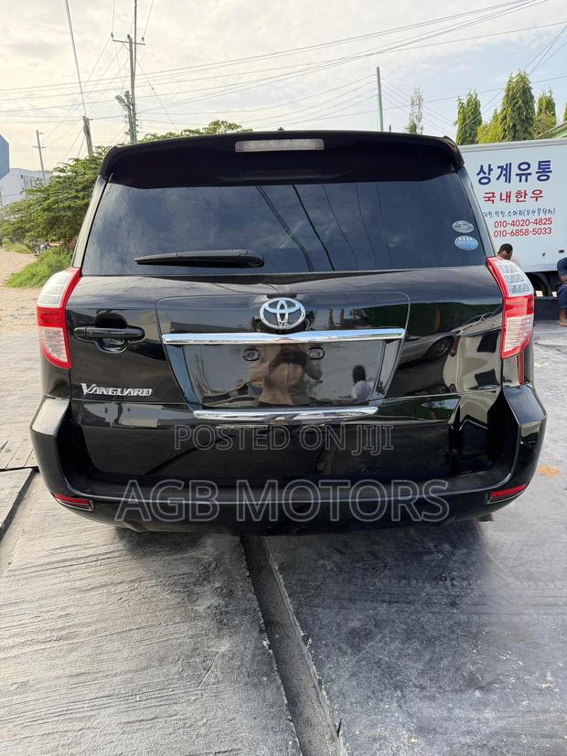 Toyota Vanguard 2009 Black