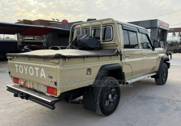 New Toyota Land Cruiser 79 Series 2025 Beige