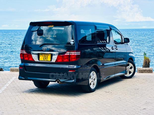 Toyota Alphard 2006 Black
