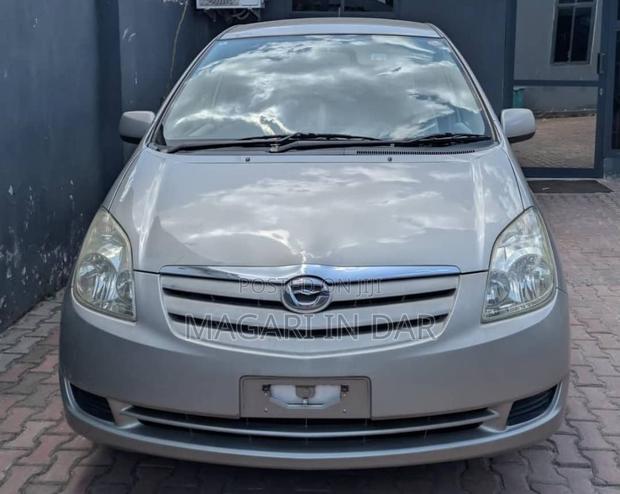 Toyota Corolla Spacio 2005 Silver