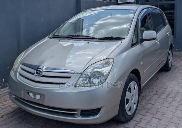 Toyota Corolla Spacio 2005 Silver