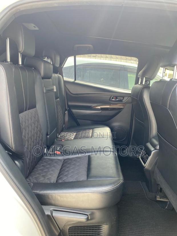 Toyota Harrier 2014 White