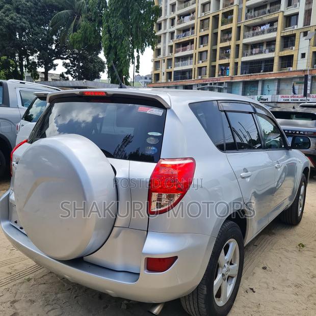 Toyota RAV4 2006 Silver