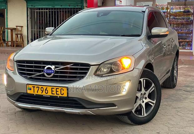 Volvo XC60 2013 Silver