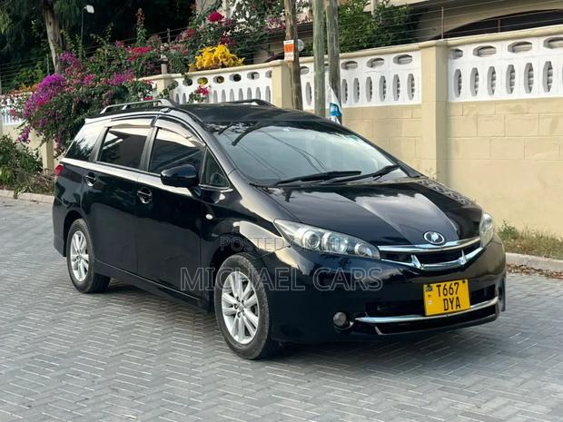 Toyota Wish 2011 Black
