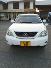 Toyota Harrier 2.4 2005 White for sale