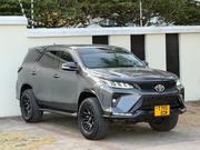 Toyota Fortuner 2018 Gray for sale