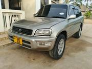 Toyota RAV4 Automatic 2000 Silver for sale