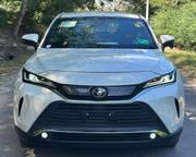 Toyota Harrier 2022 White for sale
