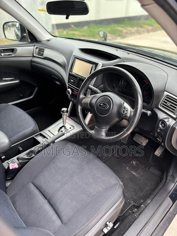 Subaru Forester 2011 Black