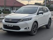 Toyota Harrier Hybrid Premium 2014 White for sale