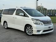 Toyota Vellfire 2009 White for sale