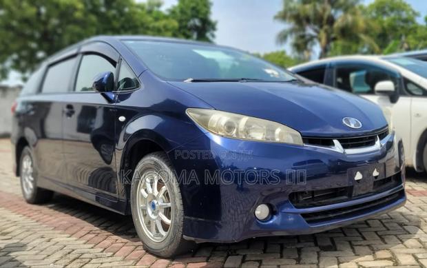 Toyota Wish 2008 Blue
