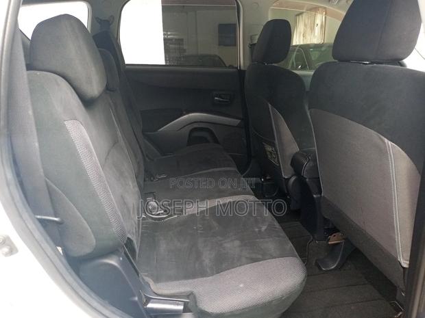 Mitsubishi Outlander 2.4 Automatic 2008 White