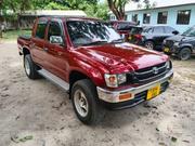 Toyota Hilux 2.5 Cab 2005 Red for sale
