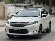 Toyota Harrier 2.0 4WD 2016 Pearl for sale