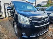 Toyota Noah 2008 Gray for sale