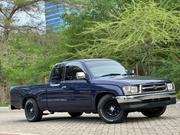 Toyota Hilux 2000 Blue for sale