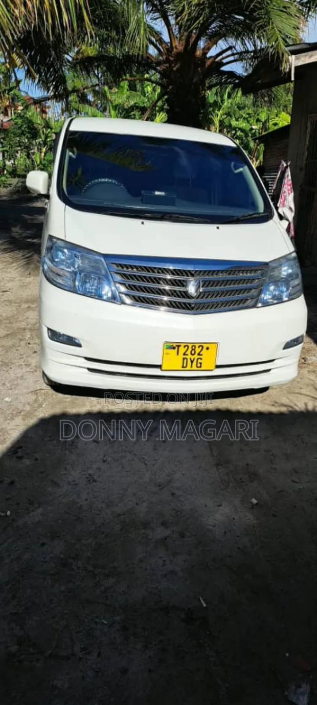 Toyota Alphard 2006 White