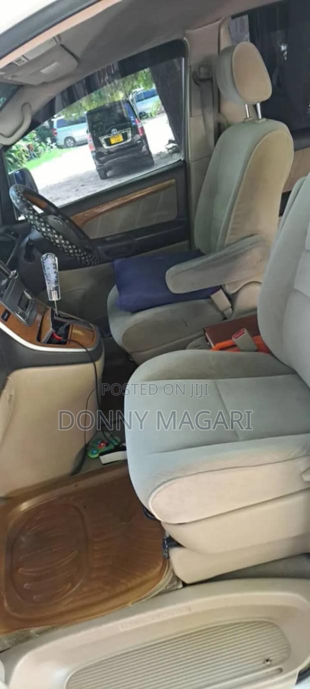Toyota Alphard 2006 White