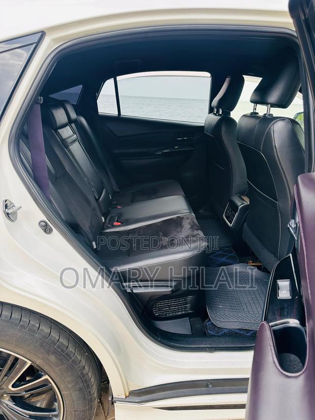 Toyota Harrier 2016 White