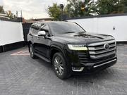 Toyota Land Cruiser LC300 2023 Black for sale