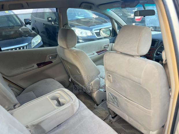 Toyota Corolla Spacio 2003 Gold