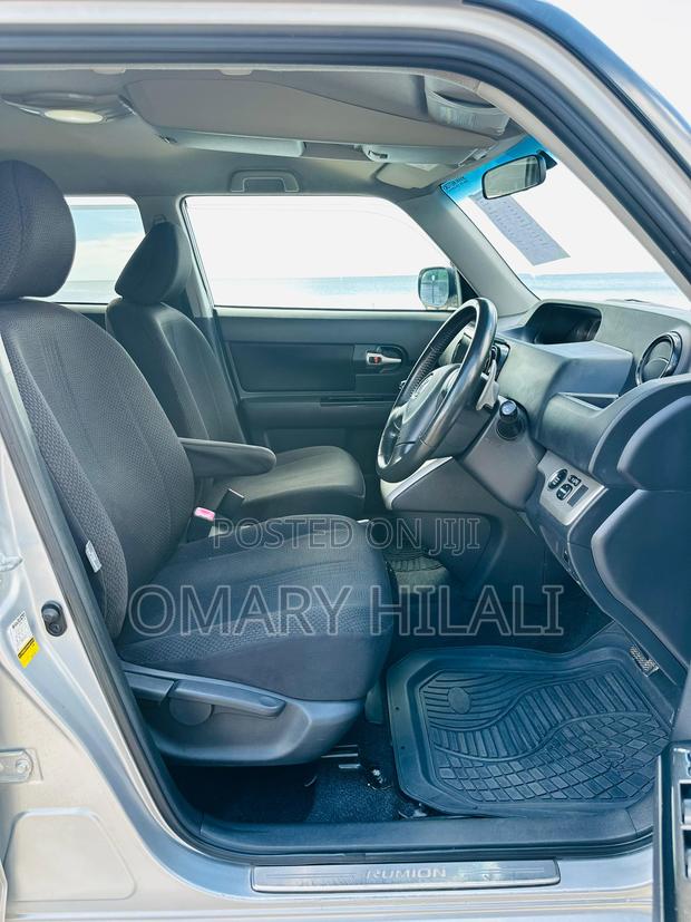 Toyota Corolla Rumion 2008 Silver