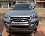 Toyota Fortuner 2.8 D AWD 2019 Silver for sale