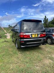 Toyota Alphard 2.4 Petrol AWD 2004 Black for sale