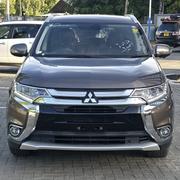 Mitsubishi Outlander 2016 Gray for sale