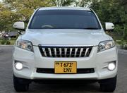 Toyota Vanguard 2011 White for sale