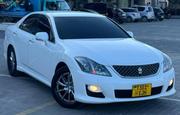 Toyota Crown 2012 White for sale