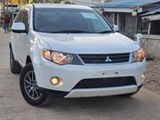 Mitsubishi Outlander 2006 White for sale