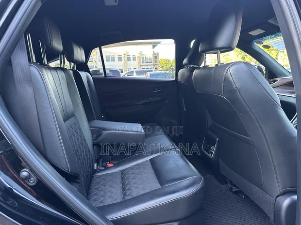 Toyota Harrier 2.0 2016 Black