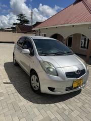 Toyota Vitz 1.0 FWD 3dr 2005 Silver for sale