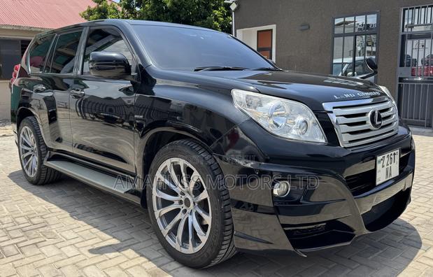 Toyota Land Cruiser Prado 2010 Black