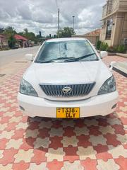 Toyota Harrier 2005 White for sale