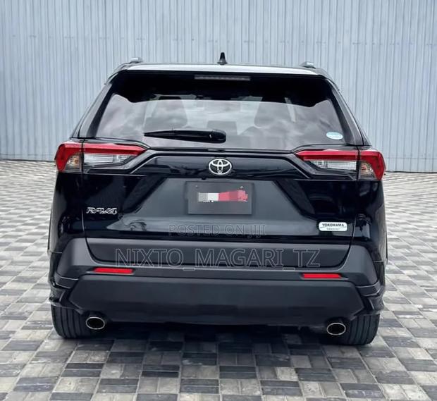 Toyota RAV4 2020 Black