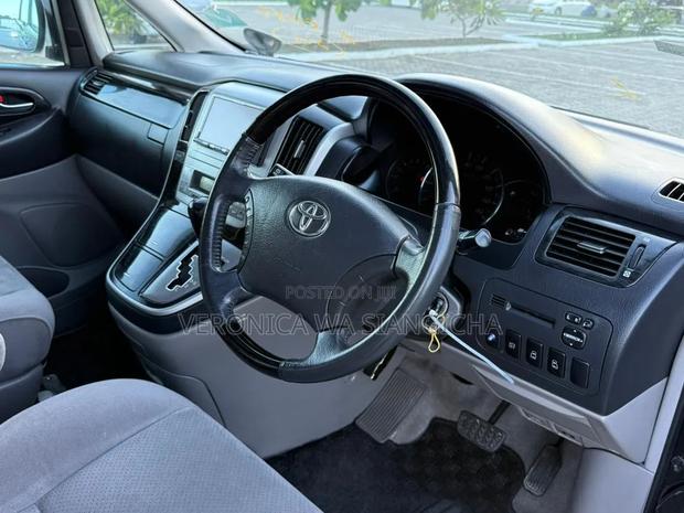 Toyota Alphard 2006 Black