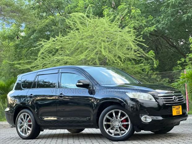Toyota Vanguard 2009