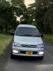 Toyota Noah 2002 Silver for sale