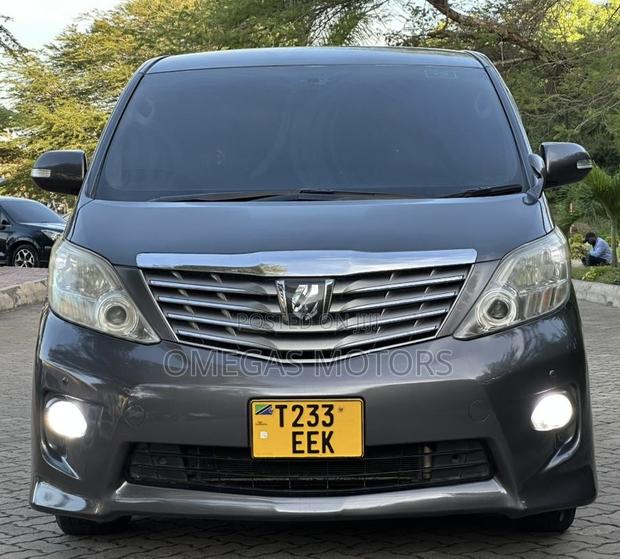 Toyota Alphard 2.4 Petrol AWD 2010 Gray