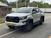 Toyota Hilux 2.8 Diesel 2020 White for sale