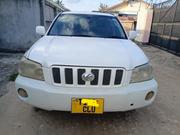 Toyota Kluger 2005 White for sale