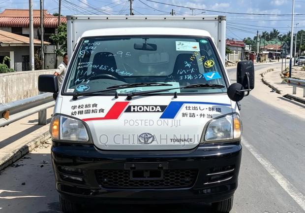 Toyota TownAce 2004 Off white