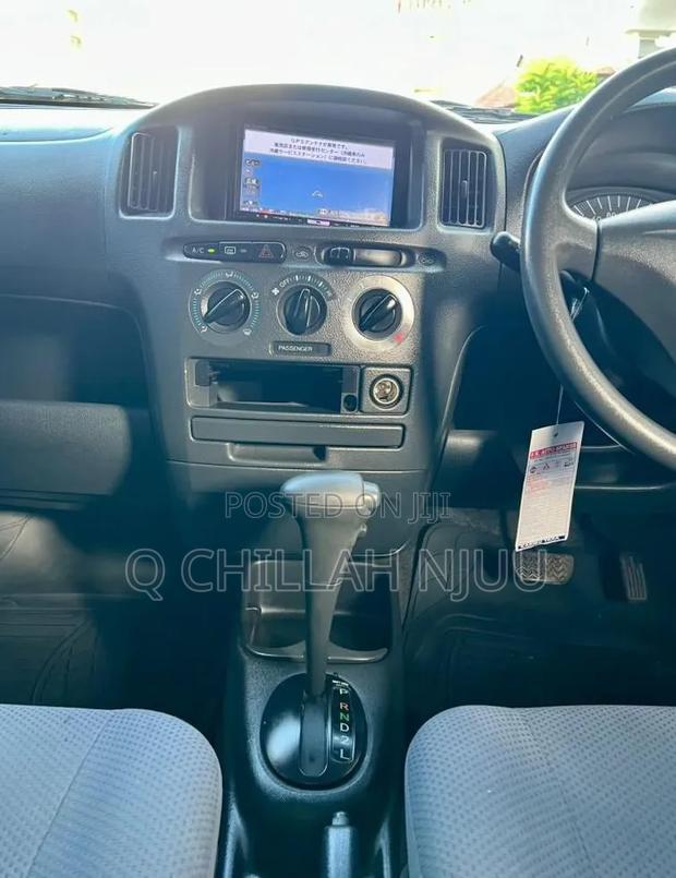 Toyota Probox 2004 White