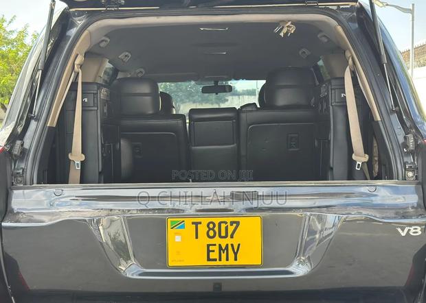 Toyota Land Cruiser 2014 Gray