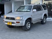 Toyota Hilux Surf 2.7 SSR 2001 White for sale